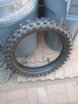 Dunlop Geomax MX33 Tire