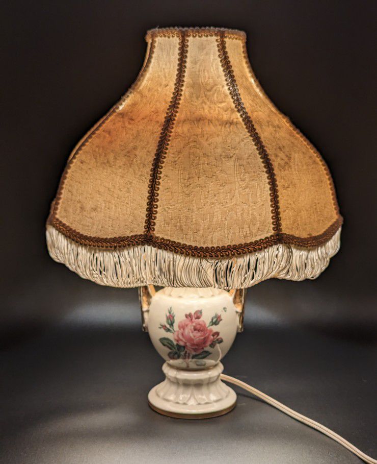 VTG Porcelain Lamp Floral Rose & Gold Edge With Oyster Colored Fringed Lampshade