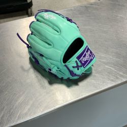 Rawlings Heart Of The Hide Baseball Glove