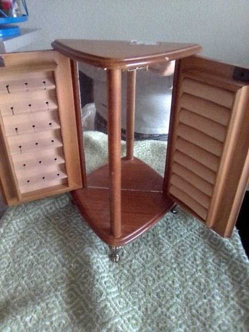 Vintage Jewelry Box