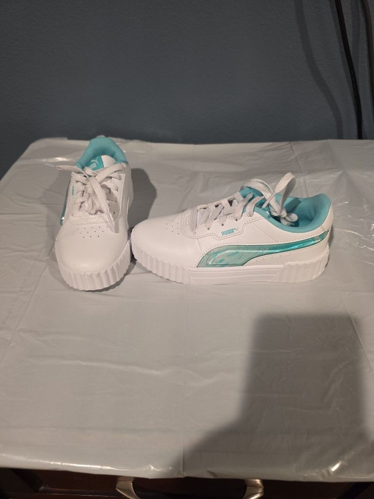 Girls Puma Shoes