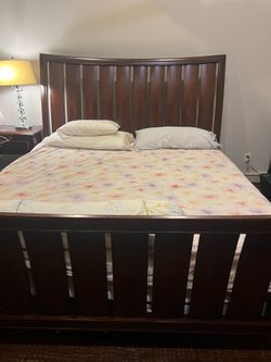 Havertys Bed Room 4 - Piece: King Size Bed, Dresser w/ Mirror, Chest, Night Stand Table