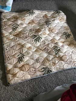 Kids play mat