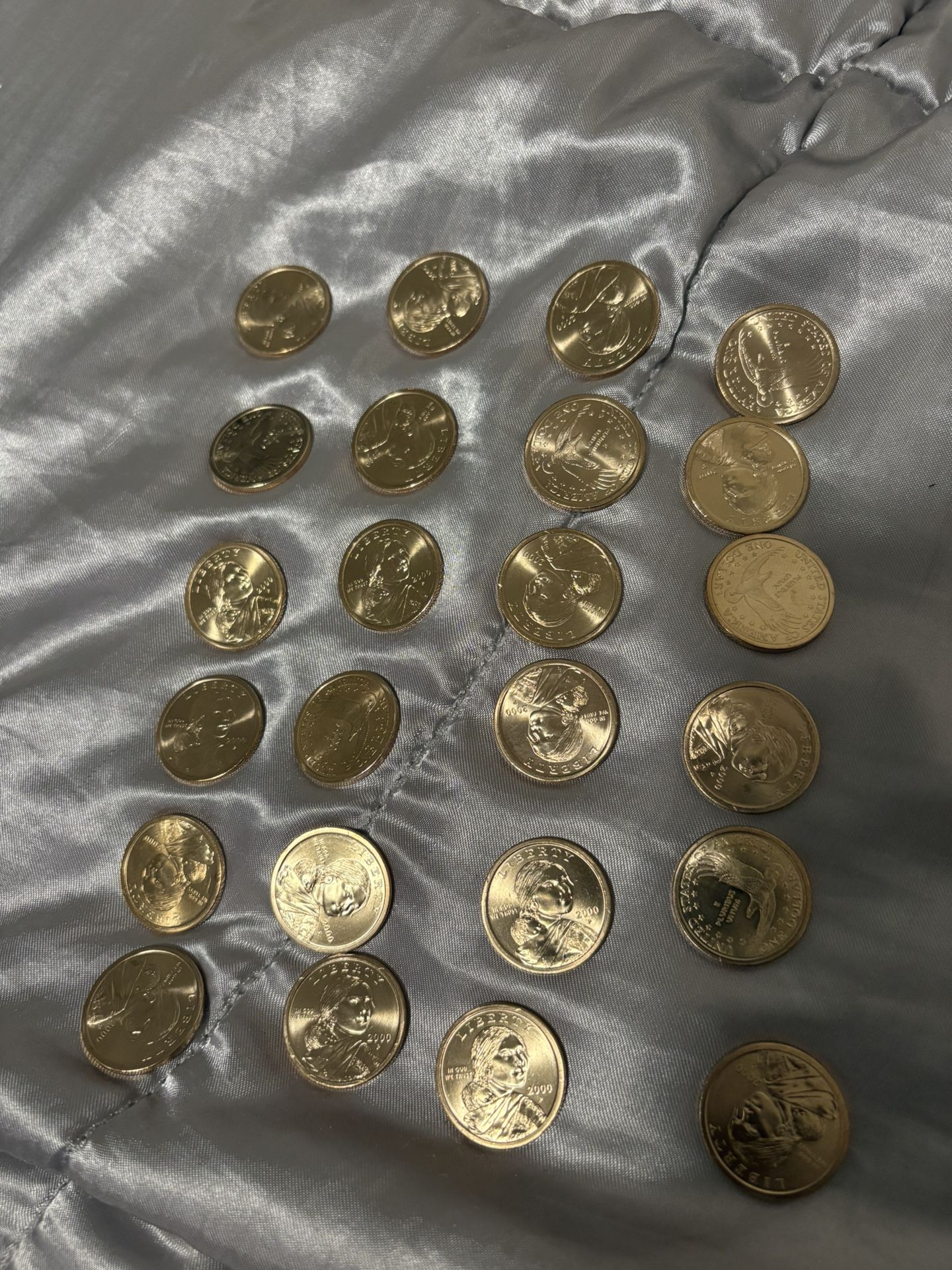 Sacagawea Dollar Coin 2000 E Pluribus Urum Rare Coin 