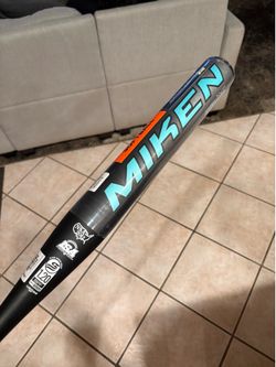 NEW Miken JR9 Slowpitch softball bat