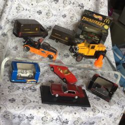  Collectibles  