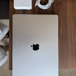 MacBook pro - M4 - 16inch