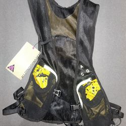 Nike ACG Hydration vest