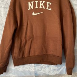 Nike Sweater 