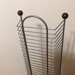  30” TALL PORTABLE TOWER DVD STORAGE 