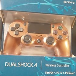 PS4 WIRELESS CONTROLLER