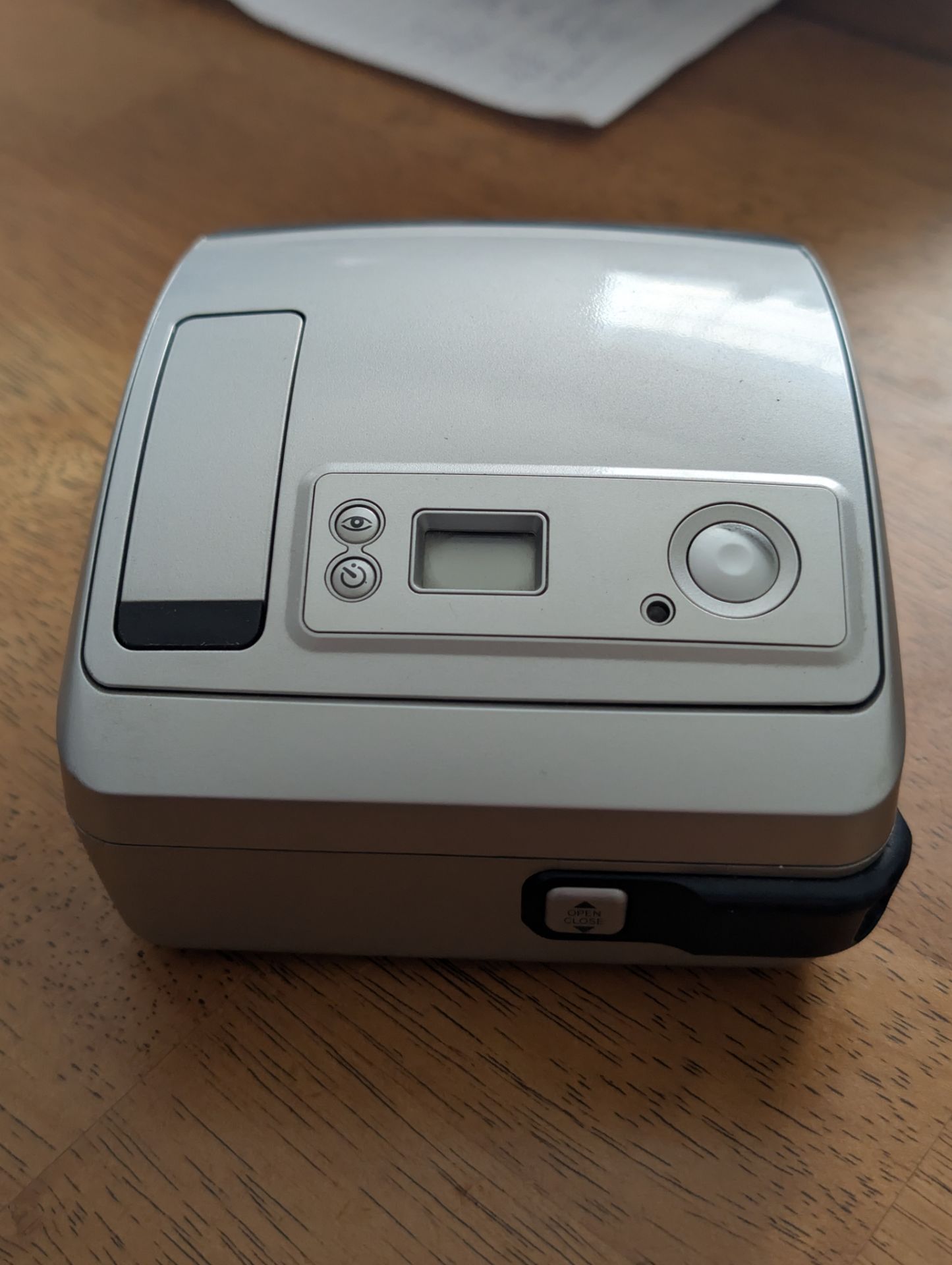 Polaroid instant camera one600