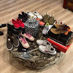 EACH PAIR 50$ - GENTLY USED 