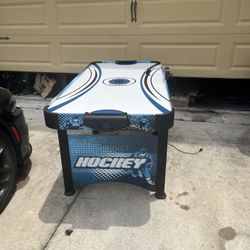 Air Hockey Table