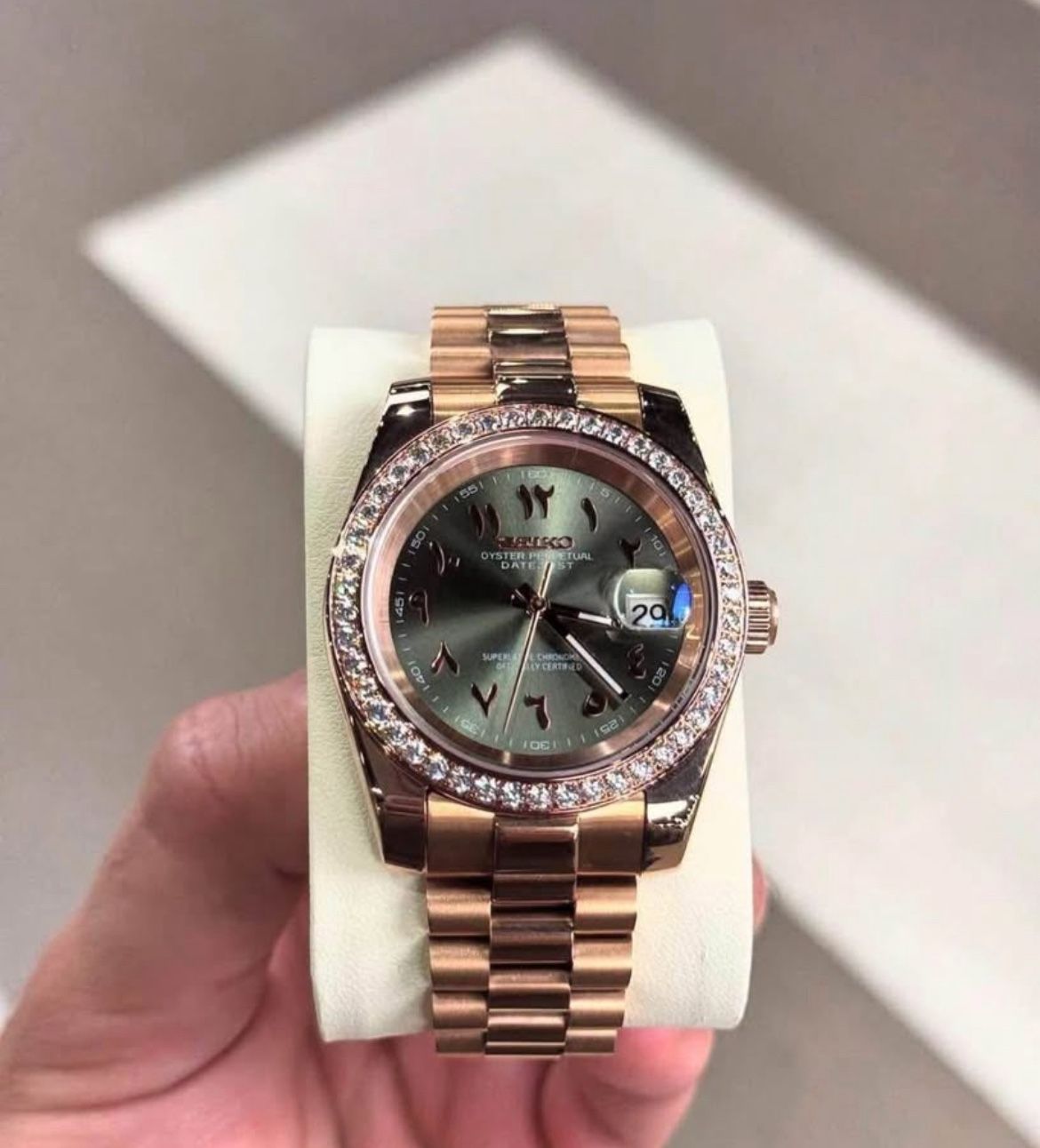 Seiko Mod: Datejust Olive Green Arabic – Diamond Bezel (Presidential)