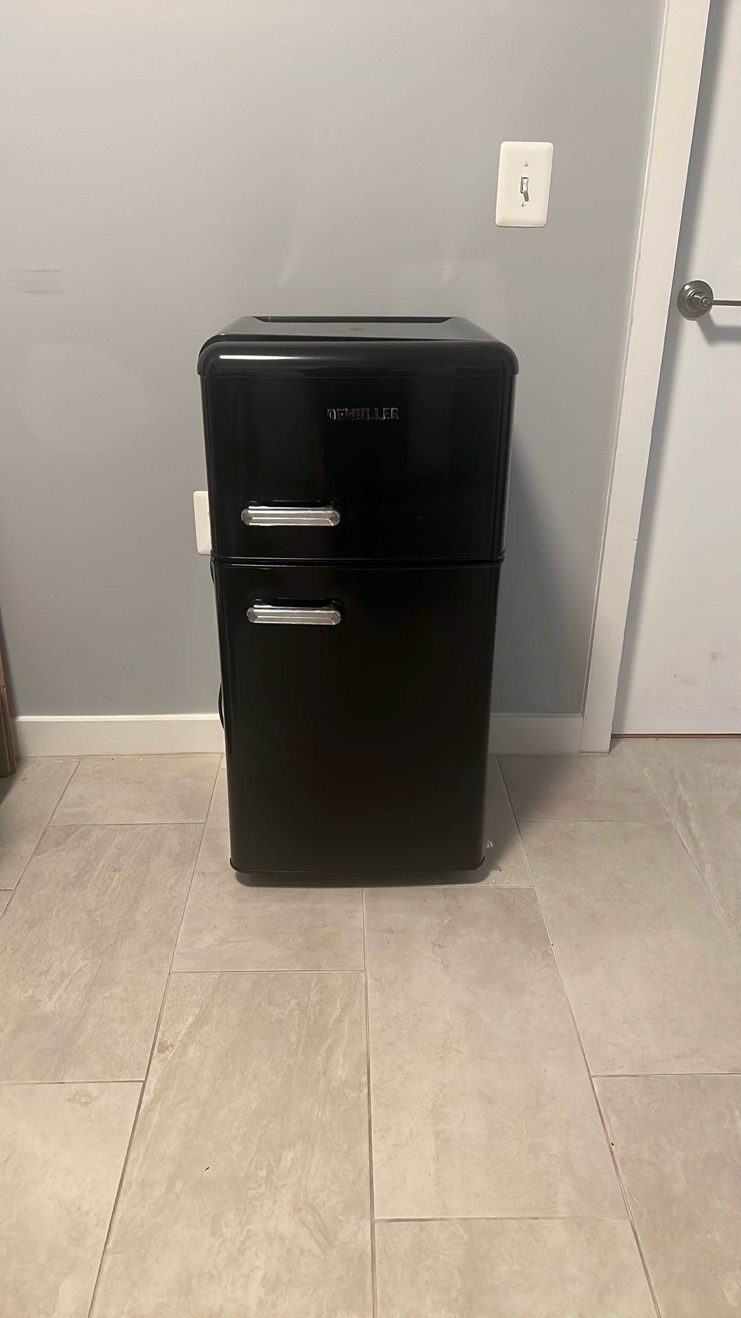 Mini Fridge For Sale