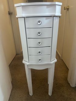 jewelry box