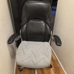 Executive Leather Office Chair 