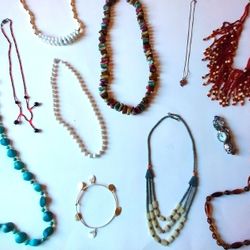 Jewelry Lot Of Beaded And Stone Necklaces 
