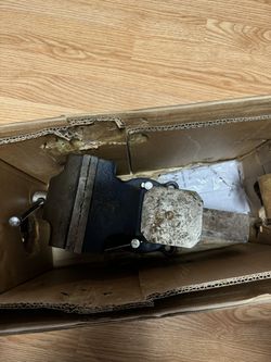 Irwin 5in Vise