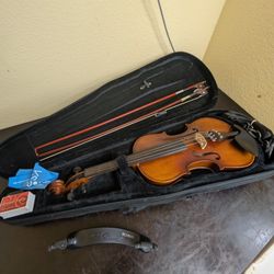 Ricard Bunnel 4/4 Full Size Violin Outfit w/ Case, Bow, Shoulder Rest & Rosin