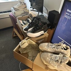 Air Jordan bundle size 12