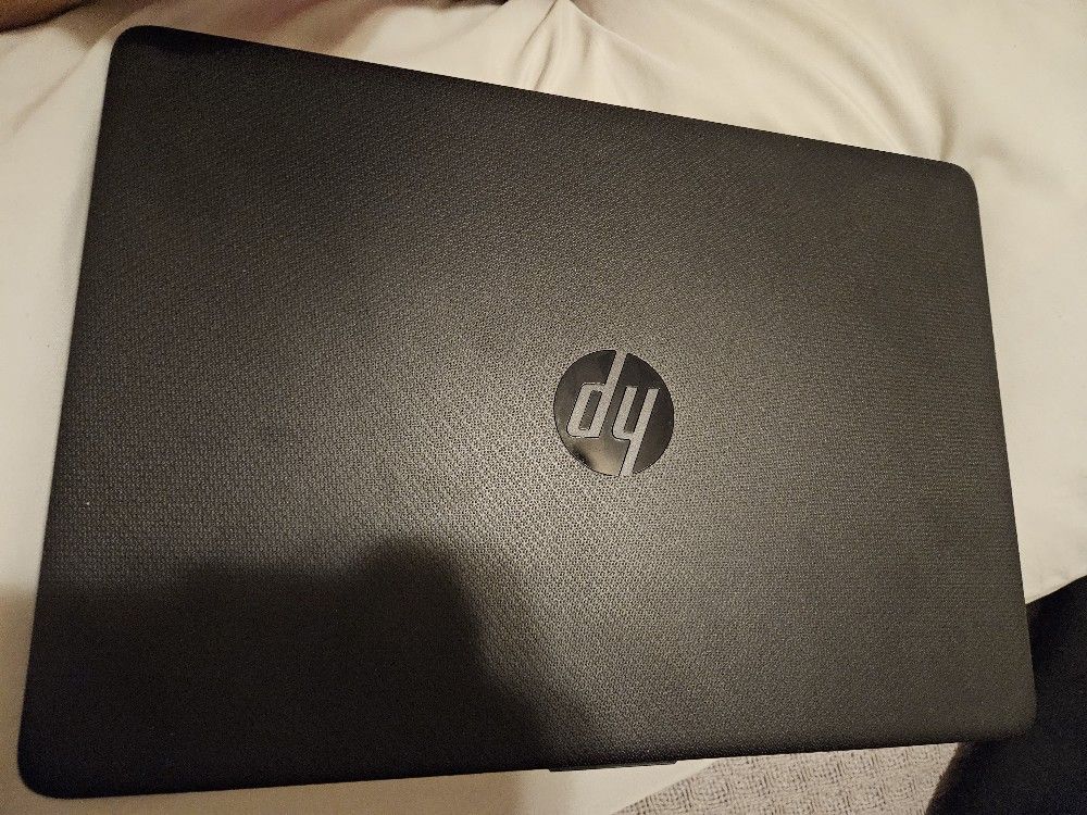 HP 14'' Notebook-Celeron 