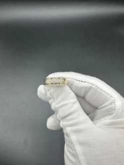 Diamond & Gold Band