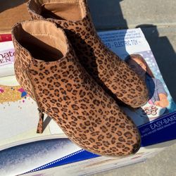 Girls Boots Big Kid Size 4 