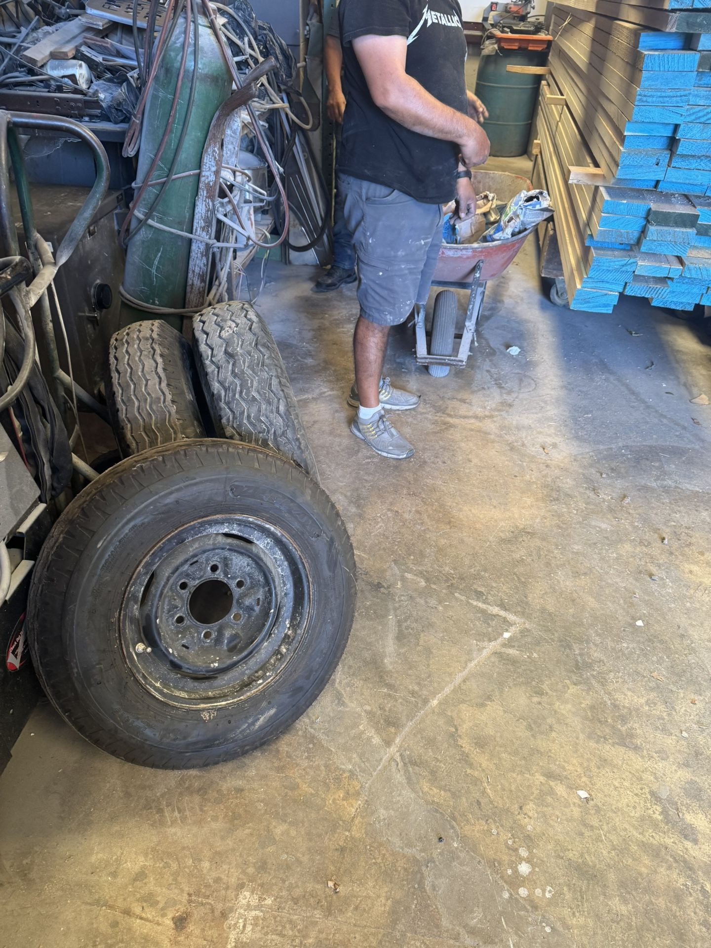 8-14.5 & 714.5 New Trailer Tires With Rim