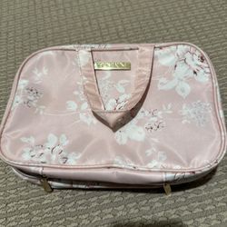 Yumi Kim Train Case