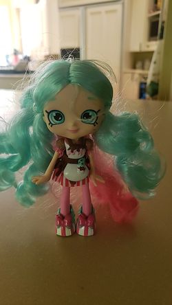 Shopkins dessert girl