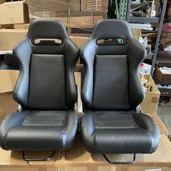 Pair L + R Universal Racing Seats OBO