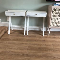  Nightstands 
