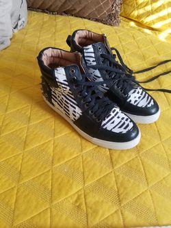 Womans shoes