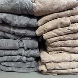 Bath or Spa Body Wrap Gray and Beige Lot of 20