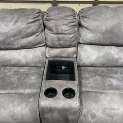 Reclining sofa