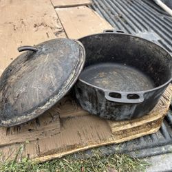 Vintage Cast-Iron Pot
