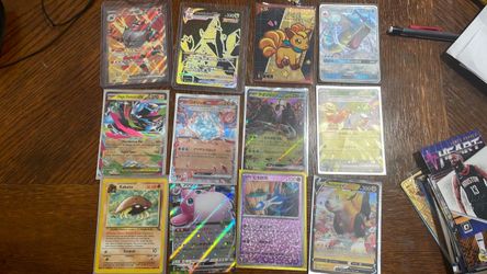Pokémon Trading Cards Lot Mixed Holo Rare