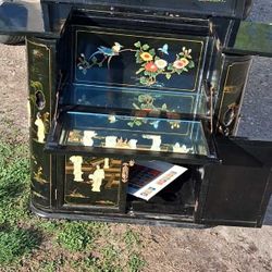 CHINESE FLIP TOP BAR CABINET, BLACK LACQUER 
