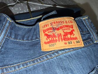 Levi’s pants
