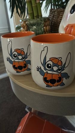 Stitch cups
