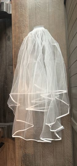 White Ribbon Edge Bridal Veil with Comb