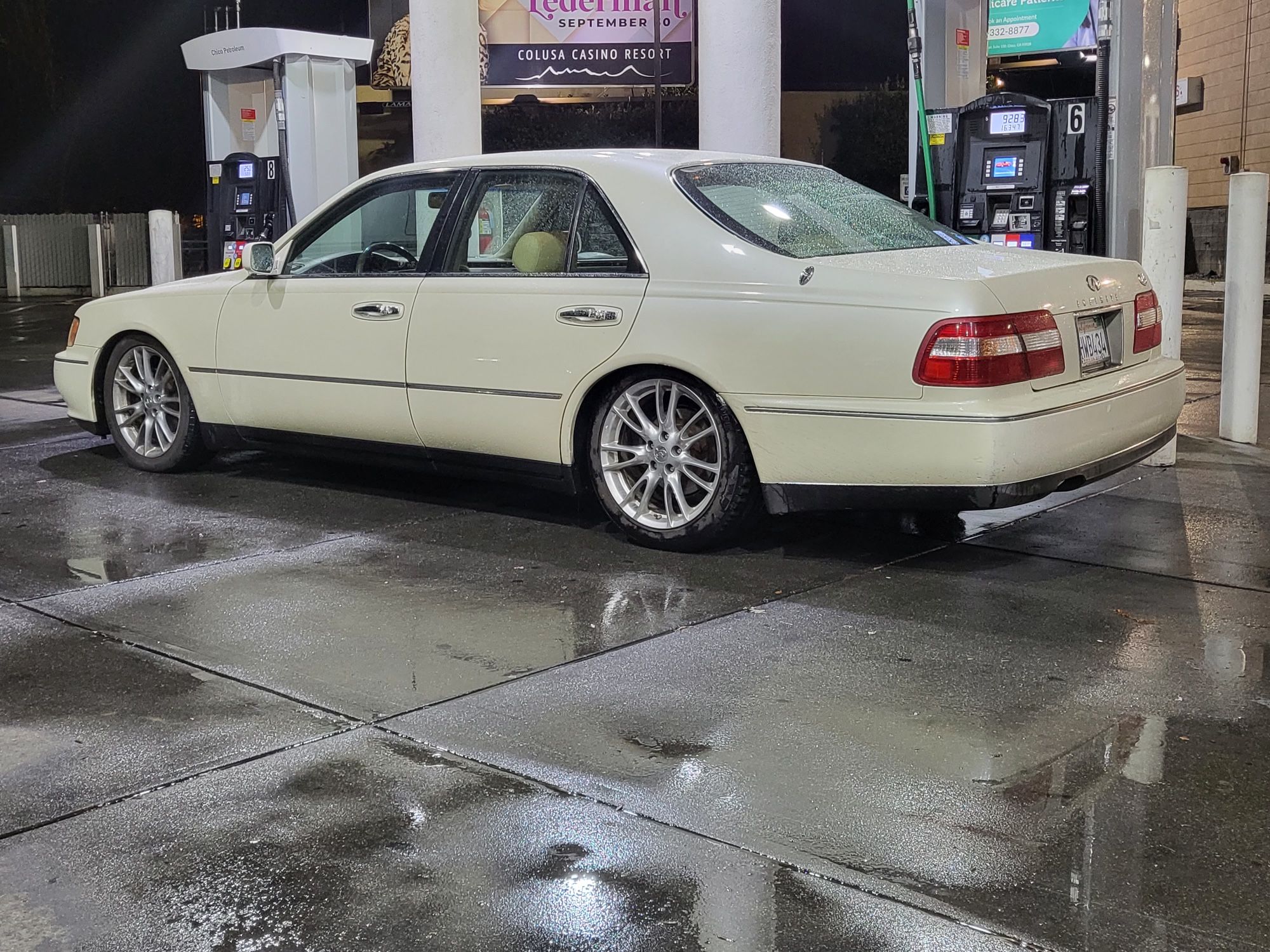 1998 Infiniti Q45