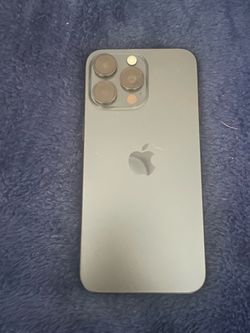 iPhone 15pro max 512gb