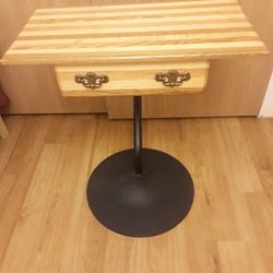 Handmade (birch and maple, polished wood)