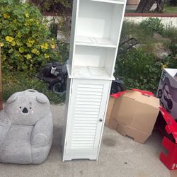 Free furniture 