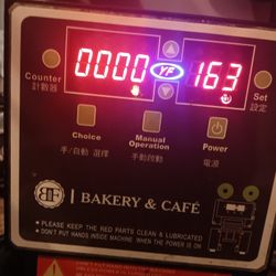Bakery And Café Cup Sealing Machine
