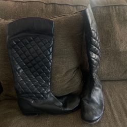 Size 9 Black quilted leather knee-high boots with diamond stitching