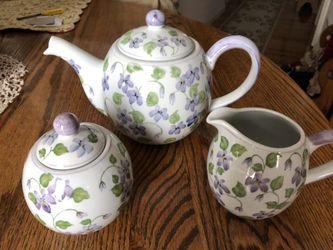 Pretty Tea Set